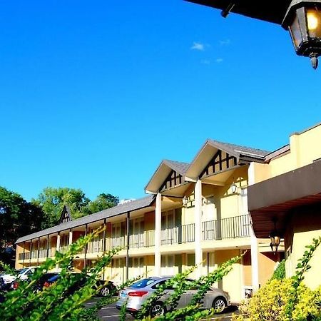 West Gate Inn Nyack Exteriör bild