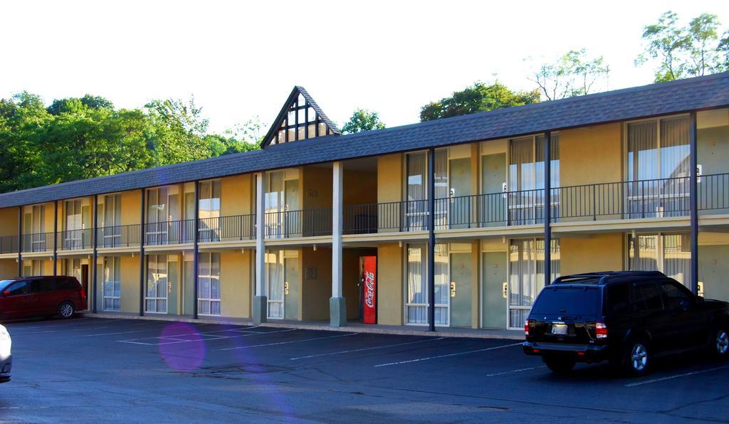 West Gate Inn Nyack Exteriör bild